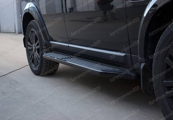   Land Rover Discovery 3 Black